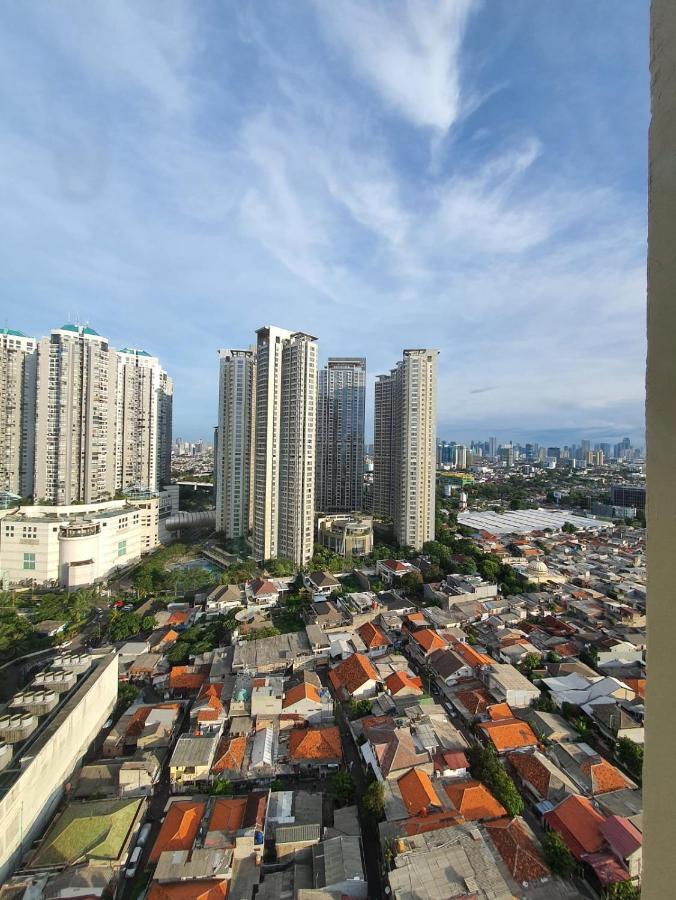 Madison Park Apartment Near Mall Central Park Джакарта Екстериор снимка